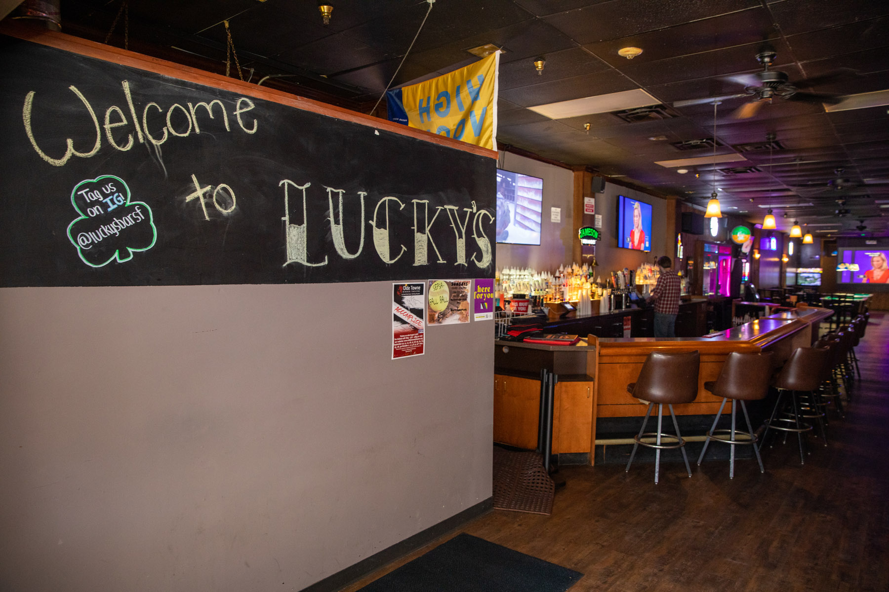 Downtown Lucky’s Bar, Building to Get New Owner
